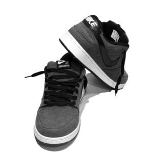 Nike SB Dunk Low Pro – Black & Grey Skateboarding Sneakers