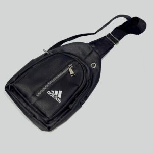 Nike Sportswear Essentials Sling Bag (Black)